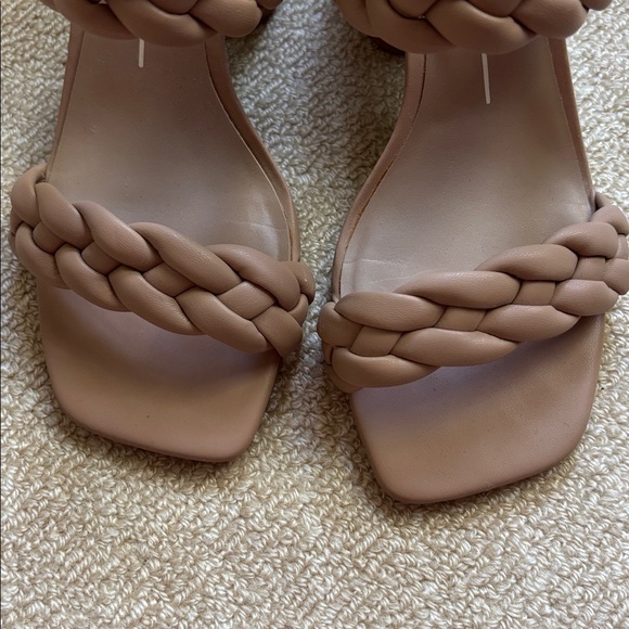 Dolce Vita Women's Braided Beige Sandals - Picture 7 of 7